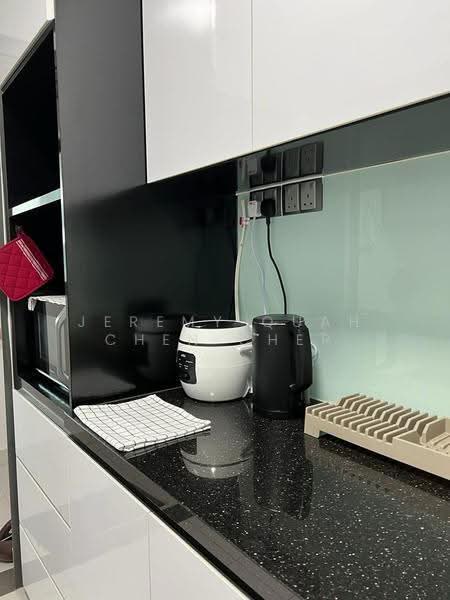 86 Dawson Road, 86 Dawson Road, Alexandra / Commonwealth, 3 Bedrooms, 893 sqft, HDB Flat For Sale, by Jeremy Quah Chen Cher, 500264075 - Kitchen - PropertyGuru.com.sg