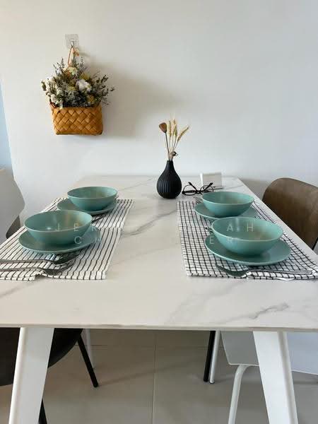 86 Dawson Road, 86 Dawson Road, Alexandra / Commonwealth, 3 Bedrooms, 893 sqft, HDB Flat For Sale, by Jeremy Quah Chen Cher, 500264075 - Dining Room - PropertyGuru.com.sg