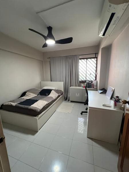 423 Choa Chu Kang Avenue 4, 423 Choa Chu Kang Avenue 4, Dairy Farm / Bukit Panjang / Choa Chu Kang, 3 Bedrooms, 1,141 sqft, HDB Flat For Sale, by Jay Kumar, 500264080 - Bedroom - PropertyGuru.com.sg