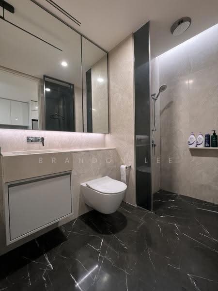 Amber Park, 18A Amber Gardens, East Coast / Marine Parade, 1 Bedroom, 484 sqft, Condominium For Sale, by Brandon Lee, 500264087 - Bathroom - PropertyGuru.com.sg