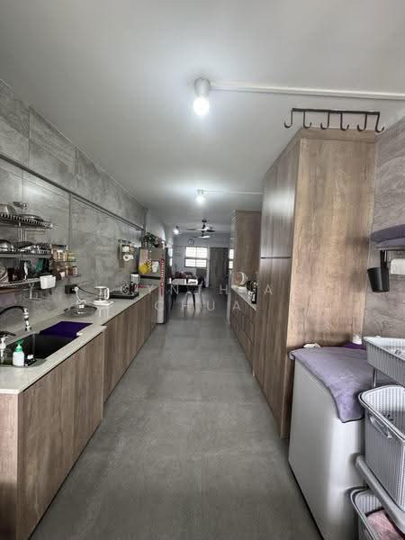 208 New Upper Changi Road, 208 New Upper Changi Road, Bedok / Upper East Coast, 2 Bedrooms, 731 sqft, HDB Flat For Sale, by Cynthia Chua, 500264091 - Kitchen - PropertyGuru.com.sg