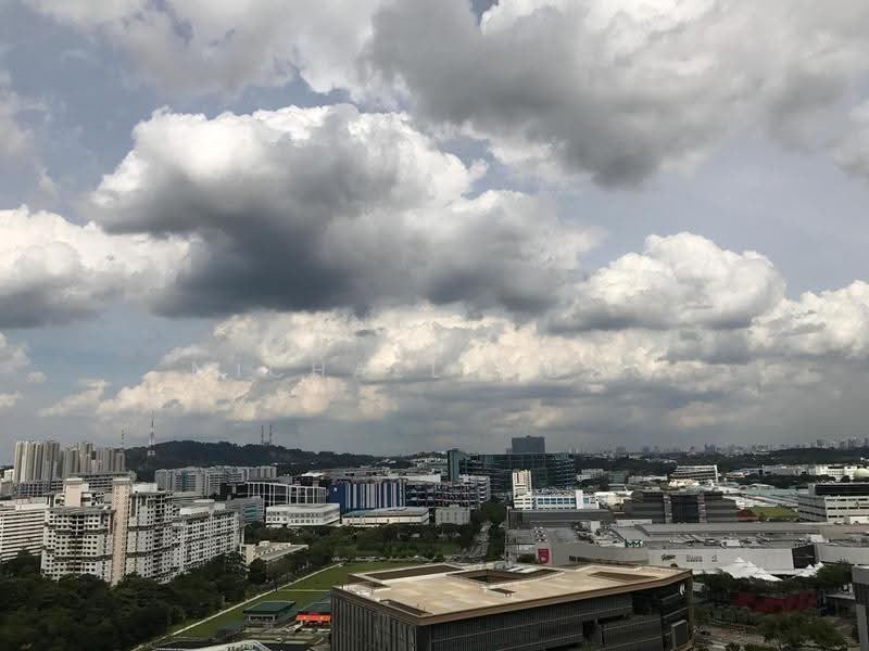 J Gateway, 2 Gateway Drive, Boon Lay / Jurong / Tuas, 1 Bedroom, 474 sqft, Condominium For Rent, by Michael Wong, 500264097 - Exterior - PropertyGuru.com.sg