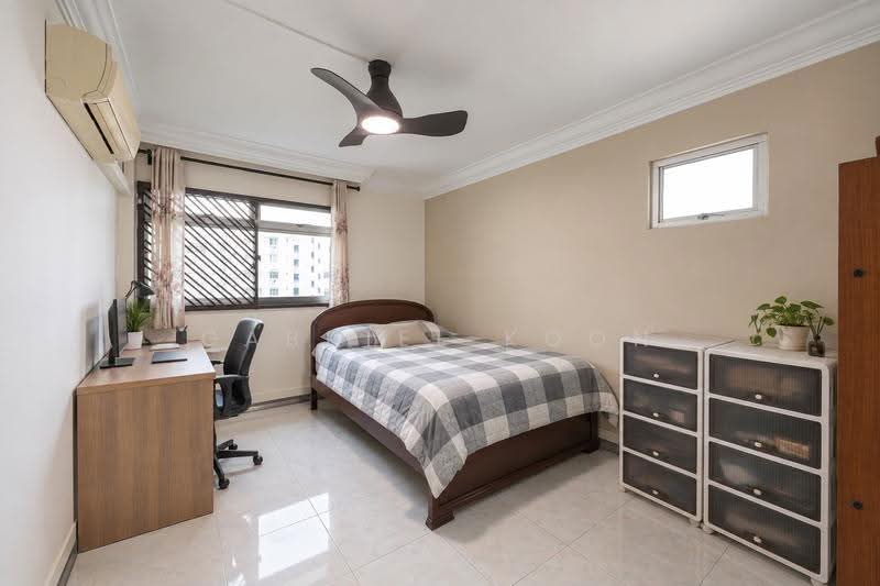 419 Woodlands Street 41, 419 Woodlands Street 41, Admiralty / Woodlands, 5 Bedrooms, 1,905 sqft, HDB Flat For Sale, by Gabriel Koon, 500264099 - Bedroom - PropertyGuru.com.sg