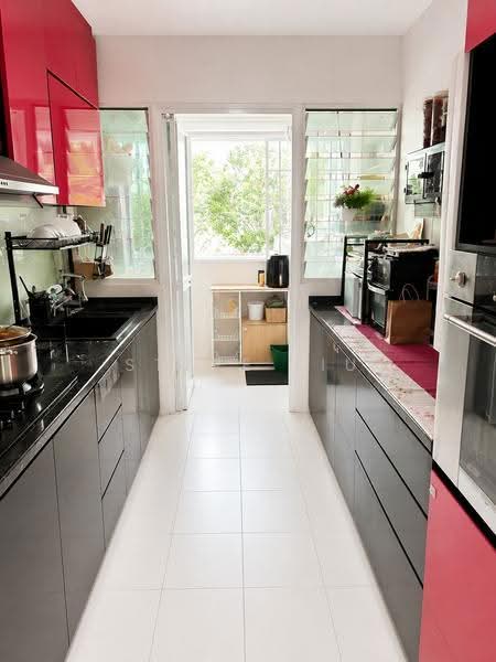 463B Sembawang Drive, 463B Sembawang Drive, Sembawang / Yishun, 3 Bedrooms, 990 sqft, HDB Flat For Sale, by Steve Liu, 500264101 - Kitchen - PropertyGuru.com.sg