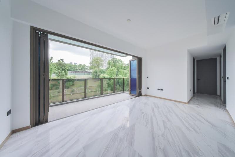 The Landmark, 173 Chin Swee Road, Alexandra / Commonwealth, 3 Bedrooms, 1,076 sqft, Condominium For Sale, by Andre Chen, 500264107 - Balcony - PropertyGuru.com.sg