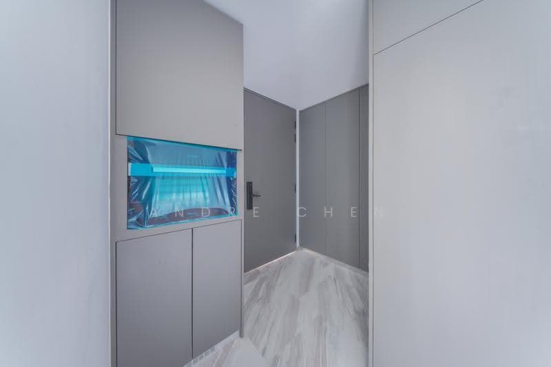 The Landmark, 173 Chin Swee Road, Alexandra / Commonwealth, 3 Bedrooms, 1,076 sqft, Condominium For Sale, by Andre Chen, 500264107 - Entrance - PropertyGuru.com.sg