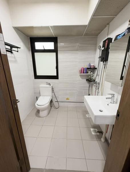 799A Woodlands Drive 60, 799A Woodlands Drive 60, Admiralty / Woodlands, 2 Bedrooms, 731 sqft, HDB Flat For Sale, by Rusydi Yusoff, 500264109 - Bathroom - PropertyGuru.com.sg