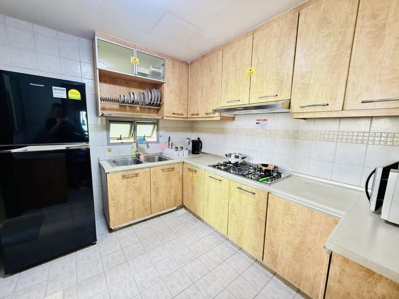 Bishan Loft, 33 Bishan Street 11, Ang Mo Kio / Bishan / Thomson, Room Rental, 120 sqft, Condominium For Rent, by Steve Voon, 500264113 - Kitchen - PropertyGuru.com.sg