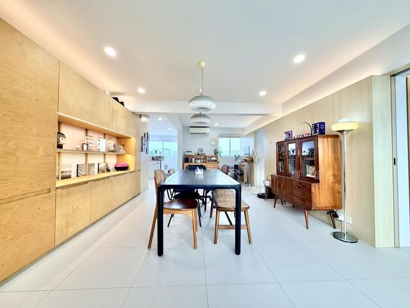 662 Buffalo Road, 662 Buffalo Road, Farrer Park / Serangoon Rd, 2 Bedrooms, 882 sqft, HDB Flat For Sale, by Jaeson Lin 林暉盛, 500264117 - Dining Room - PropertyGuru.com.sg