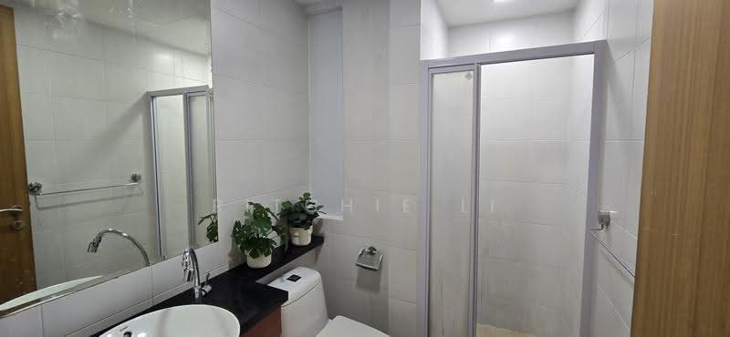 Kovan Melody, 25 Kovan Road, Hougang / Punggol / Sengkang, Room Rental, 150 sqft, Condominium For Rent, by Ritchie Li, 500264127 - Bathroom - PropertyGuru.com.sg