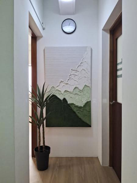 Textile Centre, 200 Jalan Sultan, Beach Road / Bugis / Rochor, 883 sqft, Office For Sale, by Iris T. 张文珊, 500264128 - Corridor - CommercialGuru.com.sg