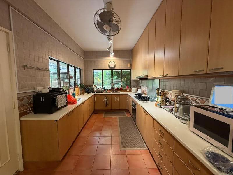 SEEN Rare 2.5 Storey Detached @ Sixth Ave Coronation Road, SEEN Property, Tanglin / Holland / Bukit Timah, 5 Bedrooms, 6,000 sqft, Detached House For Rent, by Ben Huang (忠杰), 500264135 - Kitchen - PropertyGuru.com.sg