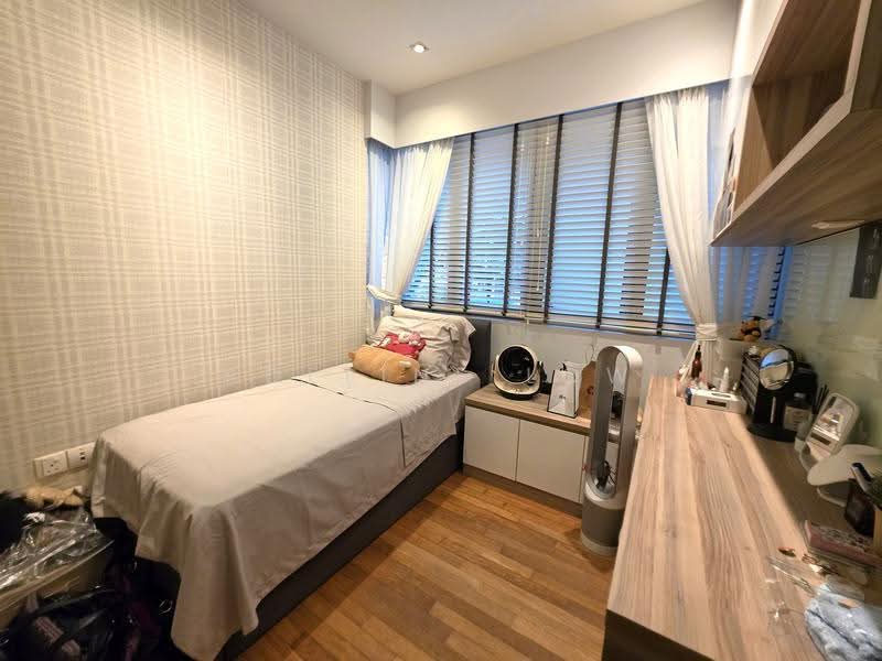 The Inflora, 51 Flora Drive, Changi Airport / Changi Village, 4 Bedrooms, 1,582 sqft, Condominium For Sale, by Adeline Low, 500264136 - Bedroom 2 - PropertyGuru.com.sg
