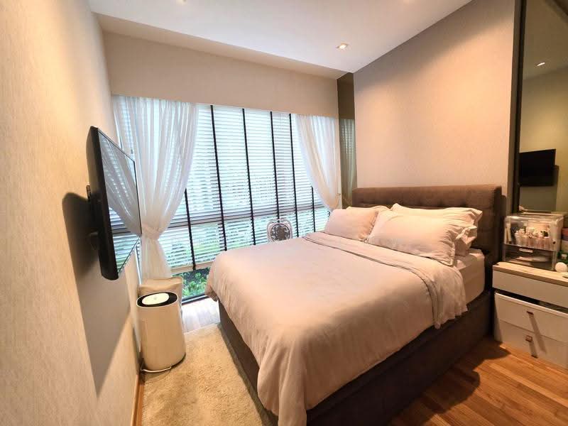 The Inflora, 51 Flora Drive, Changi Airport / Changi Village, 4 Bedrooms, 1,582 sqft, Condominium For Sale, by Adeline Low, 500264136 - Master Bedroom - PropertyGuru.com.sg