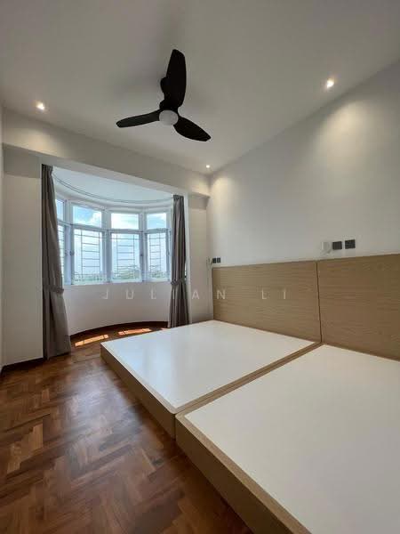 Grand Regency, 9 Jalan Rajawali, Clementi Park / Upper Bukit Timah, 3 Bedrooms, 1,119 sqft, Condominium For Sale, by Julian Li, 500264139 - Bedroom - PropertyGuru.com.sg
