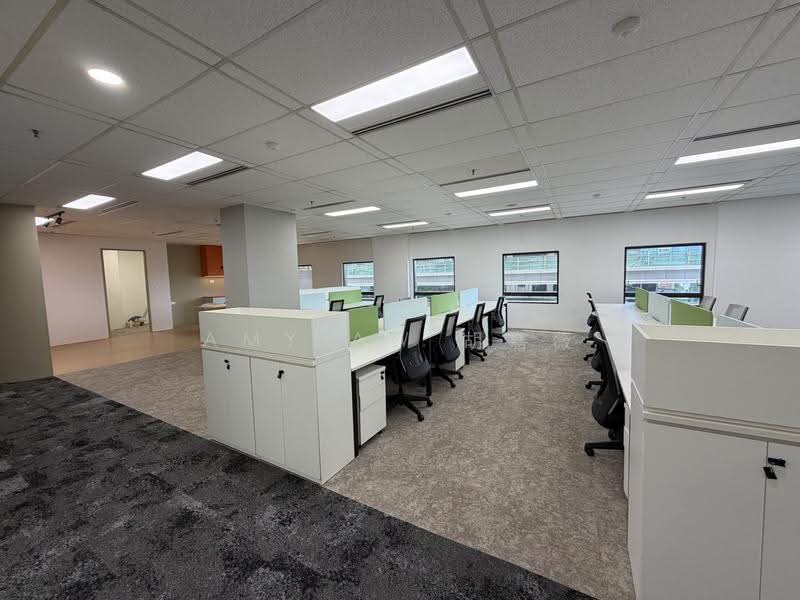 TANJONG PAGAR | Newly Fitted Office | 6 Minutes to MRT Station |, Tanjong Pagar MRT, Chinatown / Tanjong Pagar, 2,927 sqft, Office For Rent, by Amy Aw 胡嘉薇, 500264140 - CommercialGuru.com.sg