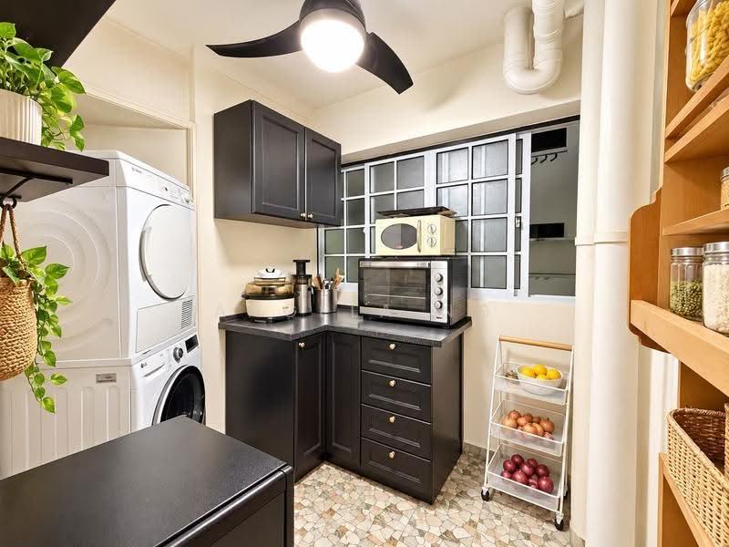 524 Woodlands Drive 14, 524 Woodlands Drive 14, Admiralty / Woodlands, 3 Bedrooms, 1,141 sqft, HDB Flat For Sale, by Angela Ng, 500264147 - Kitchen - PropertyGuru.com.sg