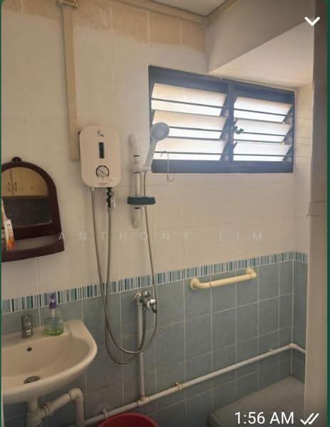 Blk 805 King George' s Avenue, King George's Avenue, 1 Bedroom, 474 sqft, HDB Flat For Sale, by Anthony Lim, 500264153 - Bathroom - PropertyGuru.com.sg