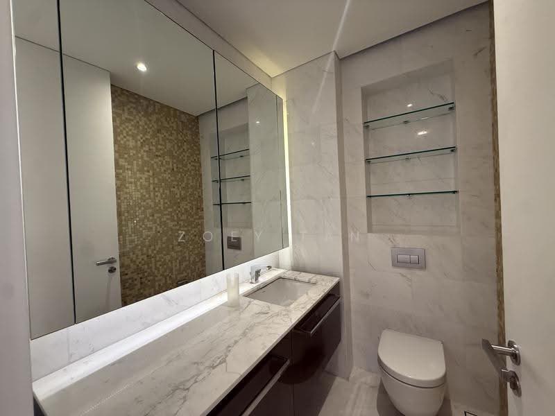 South Beach Residences, 28 South Beach Road, Beach Road / Bugis / Rochor, 4 Bedrooms, 2,357 sqft, Condominium For Rent, by Zoey Tan, 500264161 - Bathroom - PropertyGuru.com.sg