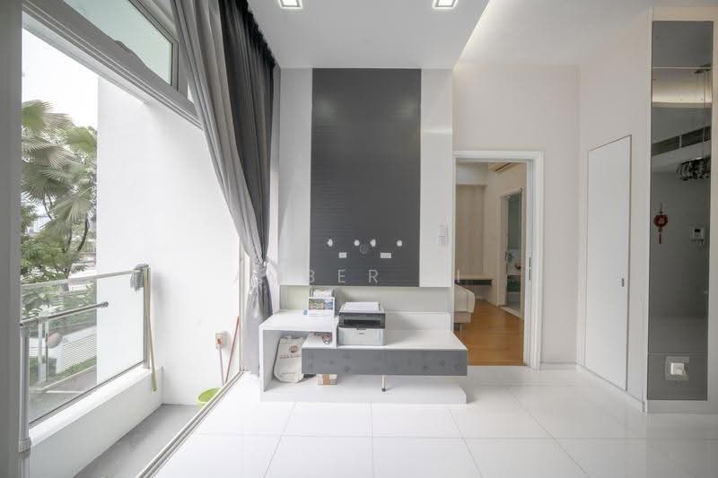 The Cascadia, 921 Bukit Timah Road, Clementi Park / Upper Bukit Timah, 1 Bedroom, 570 sqft, Condominium For Sale, by Amber Li, 500264164 - Balcony - PropertyGuru.com.sg