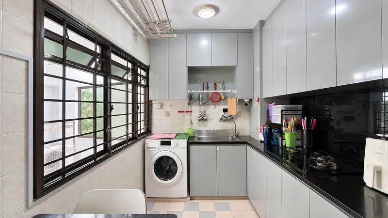485 Admiralty Link, 485 Admiralty Link, Sembawang / Yishun, 3 Bedrooms, 915 sqft, HDB Flat For Sale, by Amir Amzar, 500264165 - Kitchen - PropertyGuru.com.sg