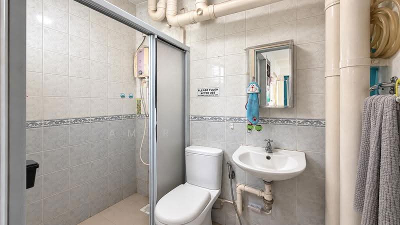 485 Admiralty Link, 485 Admiralty Link, Sembawang / Yishun, 3 Bedrooms, 915 sqft, HDB Flat For Sale, by Amir Amzar, 500264165 - Bathroom - PropertyGuru.com.sg