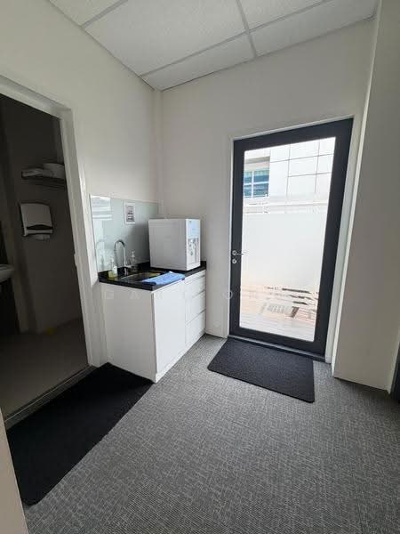 One@Redhill Centre, 1 Jalan Kilang Barat, Alexandra / Commonwealth, 7,050 sqft, Light Industrial (B1) For Sale, by Gary Ong, 500264176 - Interior - CommercialGuru.com.sg