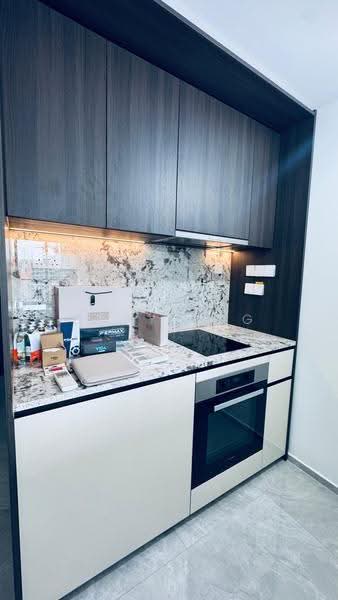 Tembusu Grand, 94 Jalan Tembusu, East Coast / Marine Parade, 2 Bedrooms, 743 sqft, Condominium For Sale, by Gary Ong, 500264177 - Kitchen - PropertyGuru.com.sg
