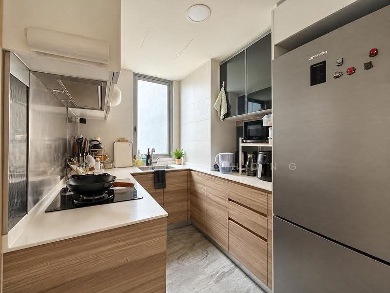 Stars of Kovan, 984 Upper Serangoon Road, Hougang / Punggol / Sengkang, 2 Bedrooms, 753 sqft, Condominium For Sale, by Ainsley Chong, 500264193 - Kitchen - PropertyGuru.com.sg