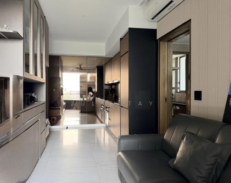 COASTLINE RESIDENCES, 9 Amber Road, East Coast / Marine Parade, 1 Bedroom, 452 sqft, Condominium For Sale, by Julie Tay, 500264197 - Kitchen - PropertyGuru.com.sg