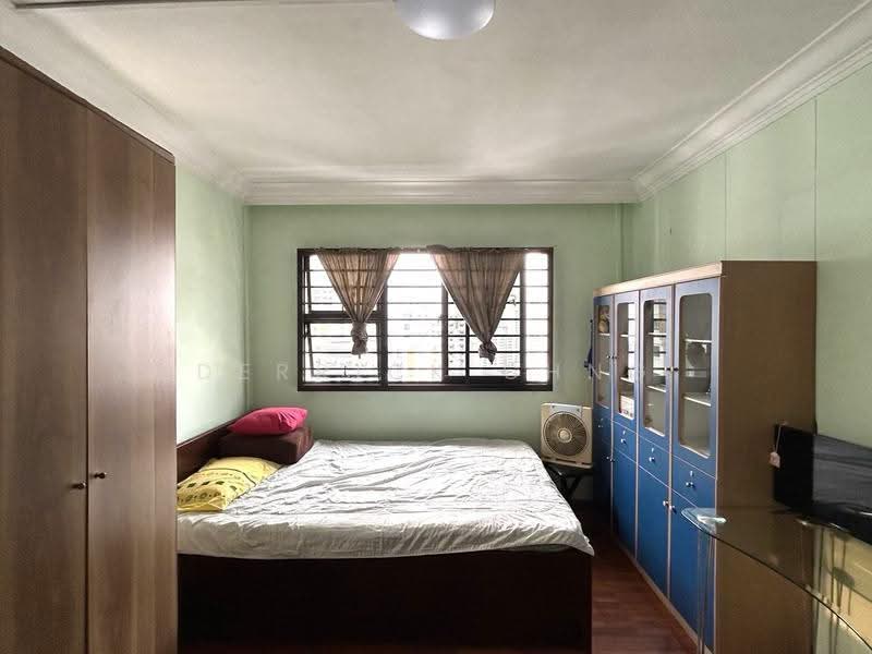 287C Jurong East Street 21, 287C Jurong East Street 21, Boon Lay / Jurong / Tuas, Room Rental, 350 sqft, HDB Flat For Rent, by Derrick Chng, 500264248 - Bedroom - PropertyGuru.com.sg