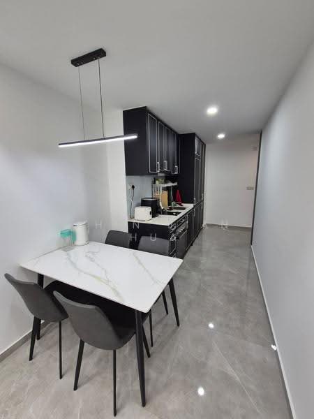 Mayfair Gardens, 16 Rifle Range Road, Clementi Park / Upper Bukit Timah, 2 Bedrooms, 753 sqft, Condominium For Sale, by Shen Jian Hua, 500264249 - Kitchen - PropertyGuru.com.sg