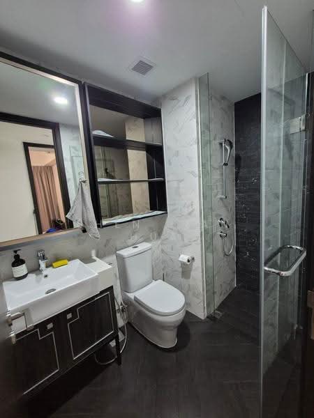 Mayfair Gardens, 16 Rifle Range Road, Clementi Park / Upper Bukit Timah, 2 Bedrooms, 753 sqft, Condominium For Sale, by Shen Jian Hua, 500264249 - Bathroom - PropertyGuru.com.sg
