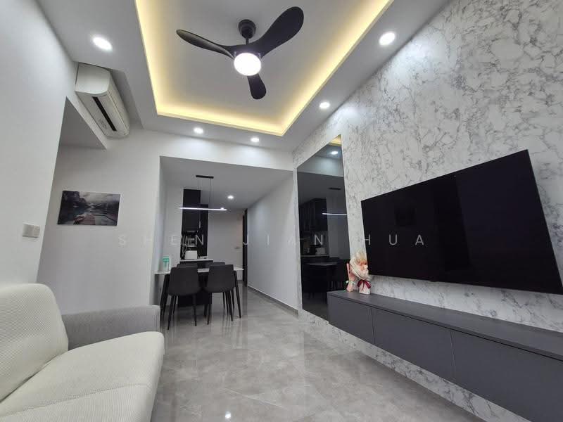 Mayfair Gardens, 16 Rifle Range Road, Clementi Park / Upper Bukit Timah, 2 Bedrooms, 753 sqft, Condominium For Sale, by Shen Jian Hua, 500264249 - Living Room - PropertyGuru.com.sg