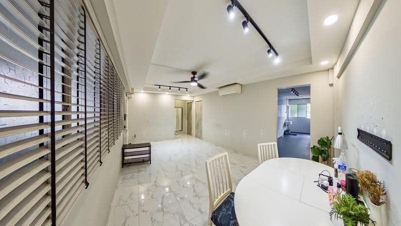 436 Woodlands Street 41, 436 Woodlands Street 41, Admiralty / Woodlands, 3 Bedrooms, 904 sqft, HDB Flat For Sale, by Amy Syireen, 500264260 - Living Room - PropertyGuru.com.sg