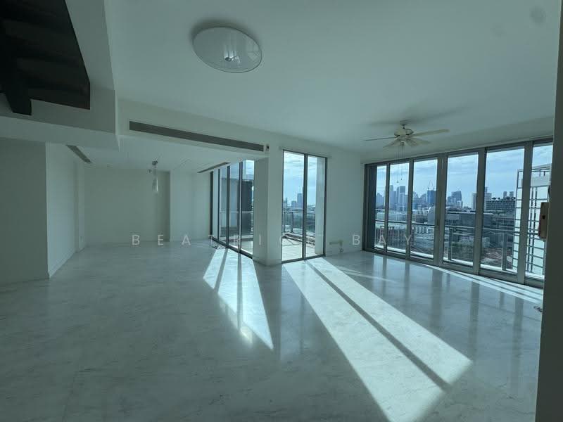 Cairnhill Crest, 2 Cairnhill Circle, Orchard / River Valley, 4 Bedrooms, 2,711 sqft, Condominium For Sale, by Beatrice Bay, 500264263 - Living Room - PropertyGuru.com.sg
