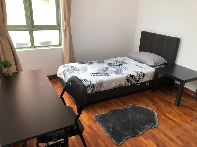 Tiara, 1 Kim Seng Walk, Orchard / River Valley, Room Rental, 150 sqft, Apartment For Rent, by Bennedict Tan, 500264267 - Bedroom - PropertyGuru.com.sg