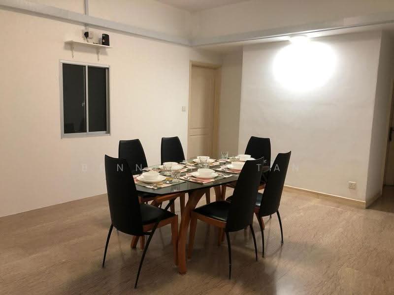 Tiara, 1 Kim Seng Walk, Orchard / River Valley, Room Rental, 150 sqft, Apartment For Rent, by Bennedict Tan, 500264267 - Dining Room - PropertyGuru.com.sg