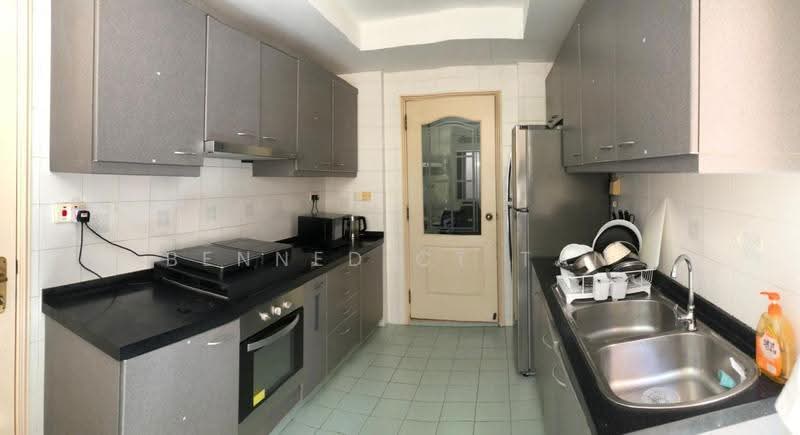 Tiara, 1 Kim Seng Walk, Orchard / River Valley, Room Rental, 150 sqft, Apartment For Rent, by Bennedict Tan, 500264267 - Kitchen - PropertyGuru.com.sg