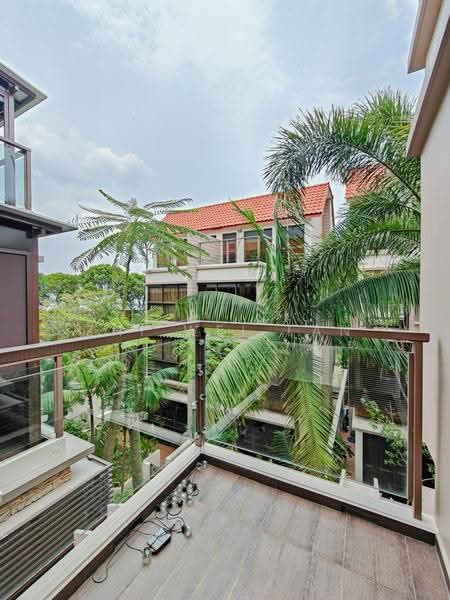 Eleven @ Holland, 11 Holland Link, Tanglin / Holland / Bukit Timah, 5 Bedrooms, 3,735 sqft, Cluster House For Sale, by Zhi Wei Tan, 500264278 - Balcony - PropertyGuru.com.sg