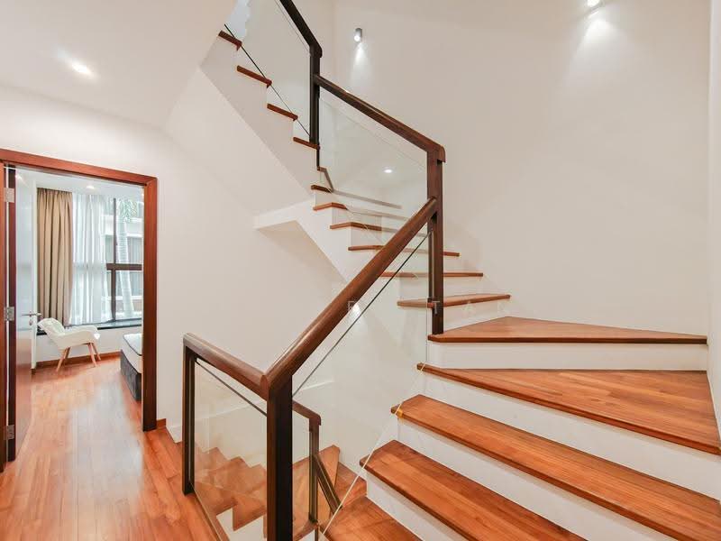 Eleven @ Holland, 11 Holland Link, Tanglin / Holland / Bukit Timah, 5 Bedrooms, 3,735 sqft, Cluster House For Sale, by Zhi Wei Tan, 500264278 - PropertyGuru.com.sg