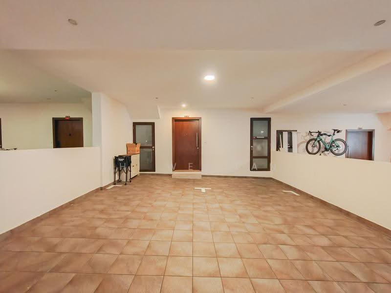 Eleven @ Holland, 11 Holland Link, Tanglin / Holland / Bukit Timah, 5 Bedrooms, 3,735 sqft, Cluster House For Sale, by Zhi Wei Tan, 500264278 - PropertyGuru.com.sg
