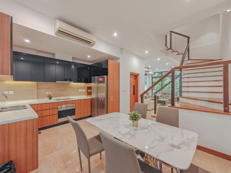 Eleven @ Holland, 11 Holland Link, Tanglin / Holland / Bukit Timah, 5 Bedrooms, 3,735 sqft, Cluster House For Sale, by Zhi Wei Tan, 500264278 - Kitchen - PropertyGuru.com.sg