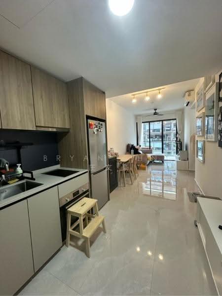 Dairy Farm Residences, 8 Dairy Farm Lane, Dairy Farm / Bukit Panjang / Choa Chu Kang, 2 Bedrooms, 721 sqft, Condominium For Sale, by Bryan Chng 庄文豪, 500264294 - PropertyGuru.com.sg