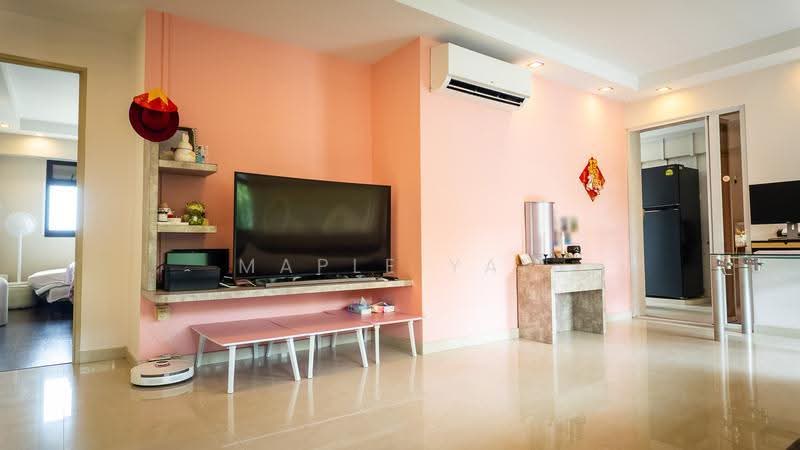 4B Boon Tiong Road, 4B Boon Tiong Road, Alexandra / Commonwealth, 3 Bedrooms, 1,076 sqft, HDB Flat For Sale, by Maple Yap, 500264305 - Living Room - PropertyGuru.com.sg