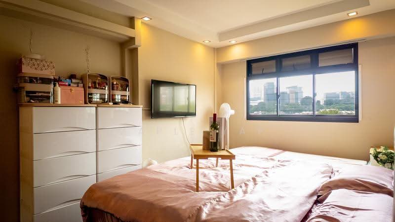 4B Boon Tiong Road, 4B Boon Tiong Road, Alexandra / Commonwealth, 3 Bedrooms, 1,076 sqft, HDB Flat For Sale, by Maple Yap, 500264305 - Bedroom - PropertyGuru.com.sg