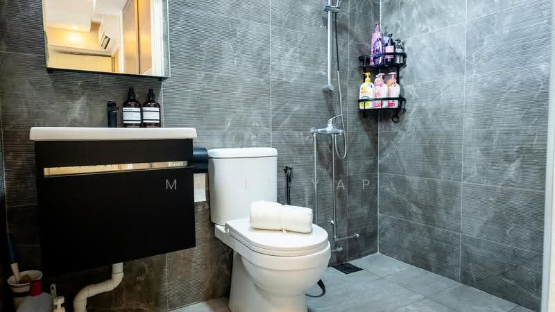 4B Boon Tiong Road, 4B Boon Tiong Road, Alexandra / Commonwealth, 3 Bedrooms, 1,076 sqft, HDB Flat For Sale, by Maple Yap, 500264305 - Bathroom - PropertyGuru.com.sg