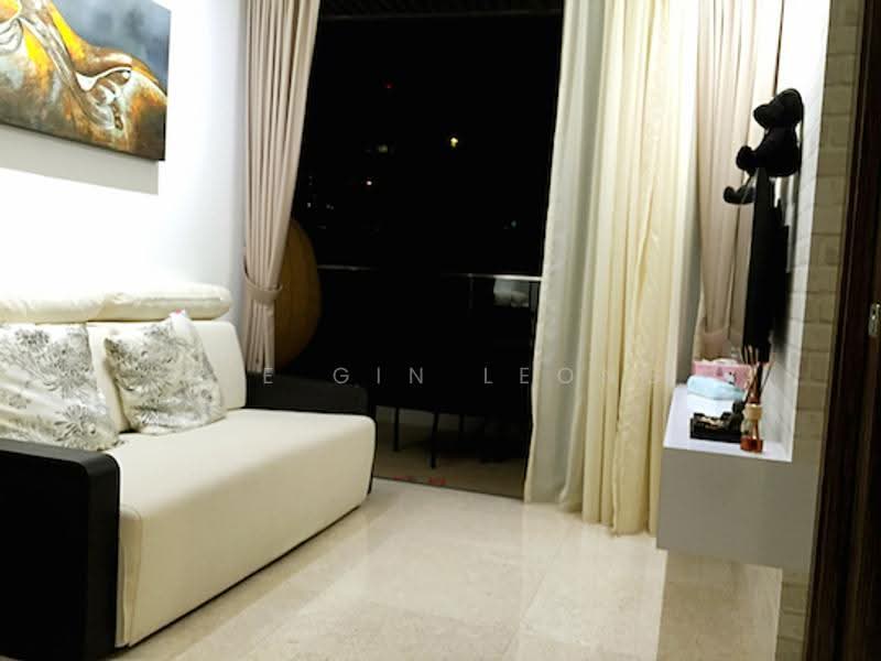 Stellar RV, 408 River Valley Road, Tanglin / Holland / Bukit Timah, 2 Bedrooms, 538 sqft, Condominium For Sale, by Lee Gin Leong, 500264317 - Living Room - PropertyGuru.com.sg