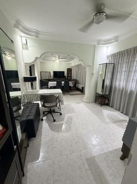 554 Serangoon North Avenue 3, 554 Serangoon North Avenue 3, Hougang / Punggol / Sengkang, 3 Bedrooms, 1,076 sqft, HDB Flat For Sale, by Yap Shu Hua, 500264327 - Living Room - PropertyGuru.com.sg