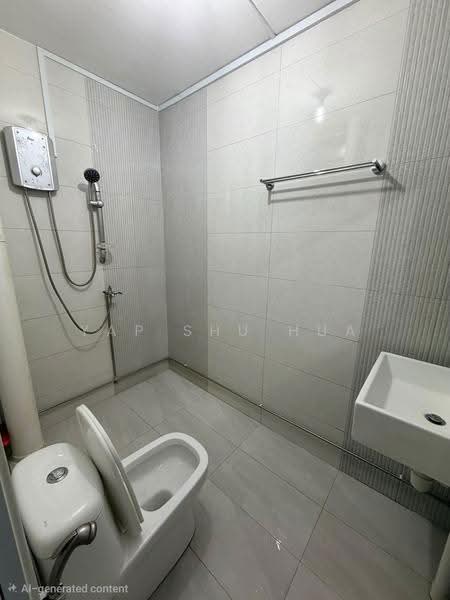 554 Serangoon North Avenue 3, 554 Serangoon North Avenue 3, Hougang / Punggol / Sengkang, 3 Bedrooms, 1,076 sqft, HDB Flat For Sale, by Yap Shu Hua, 500264327 - Bathroom - PropertyGuru.com.sg